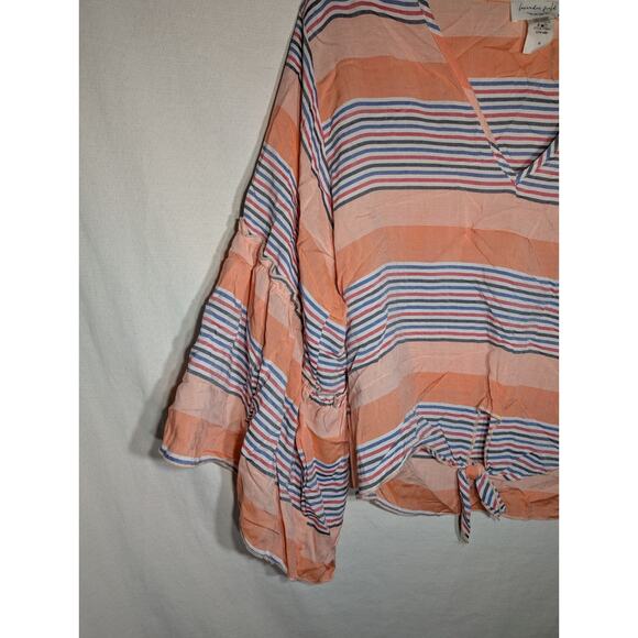 Lavender Fields Womens striped blouse sz M Bell Sleeves boho feminine coastal - Picture 2 of 6